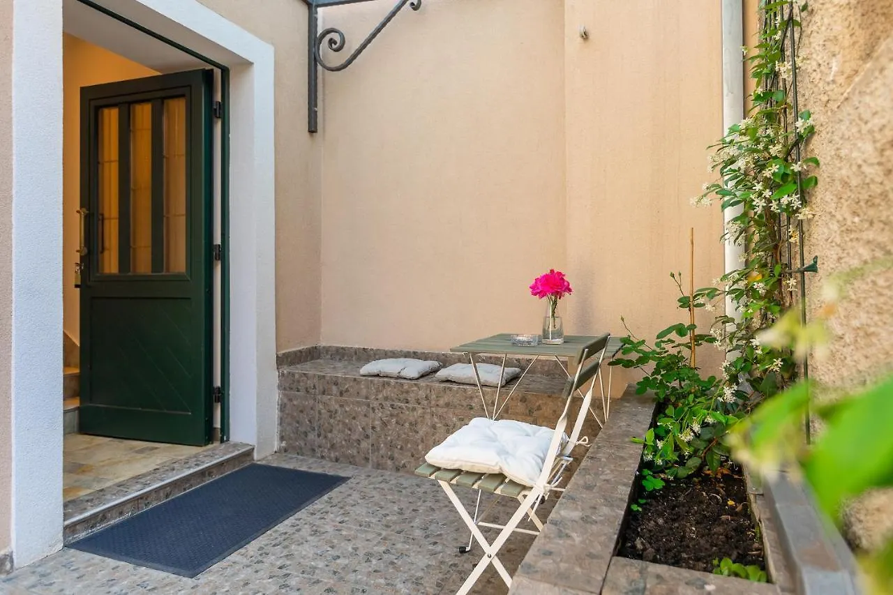 Calafati Apartment With Free Private Parking Rijeka