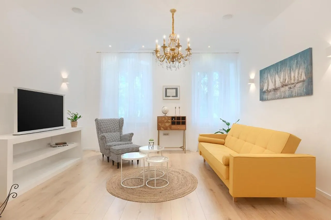 Calafati Apartment With Free Private Parking Rijeka 0*,  Croatia